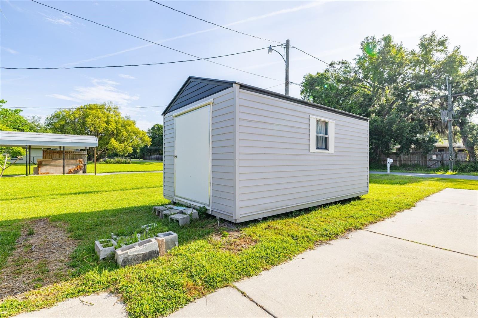 Image 5 of 50 For 930 Aultman Road
