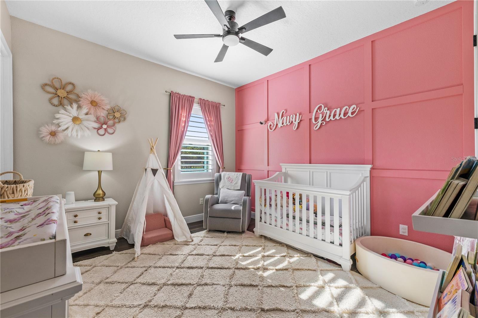 Image 34 of 83 For 22250 Deer Park Avenue