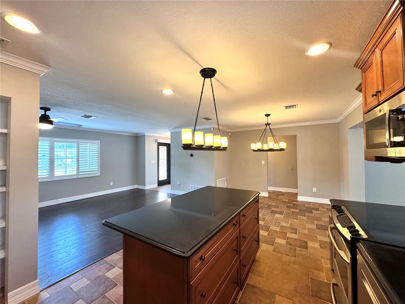 Image 6 of 24 For 3465 Balsam Drive