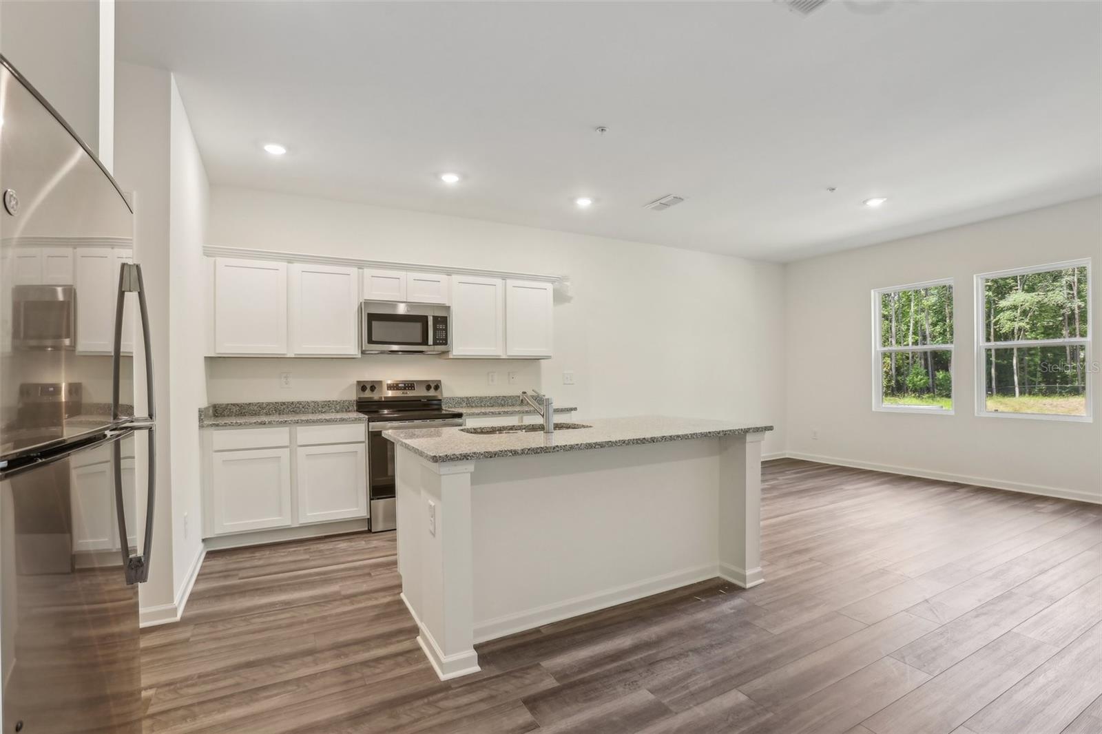 Image 10 of 24 For 2567 Grey Hawk Dr
