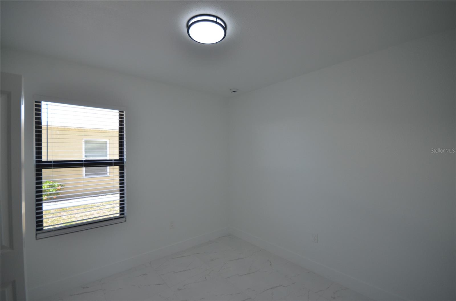 Image 11 of 16 For 2188 Barker Boulevard