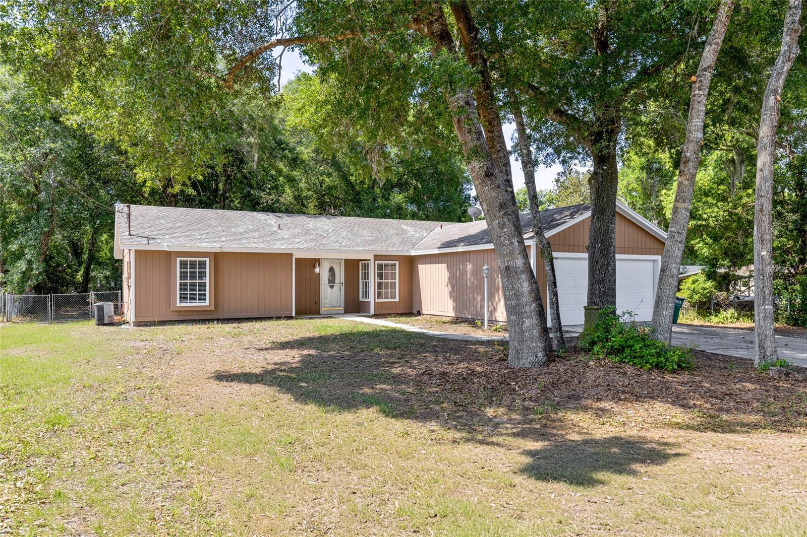 Details for 45 Lake Drive, DEBARY, FL 32713