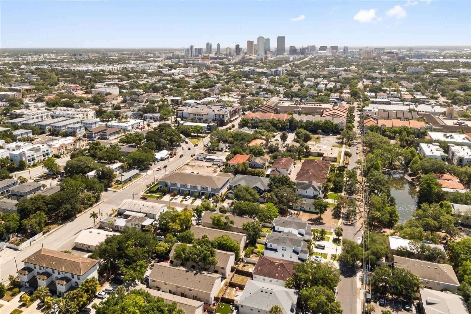 Image 31 of 33 For 409 Audubon Avenue 9
