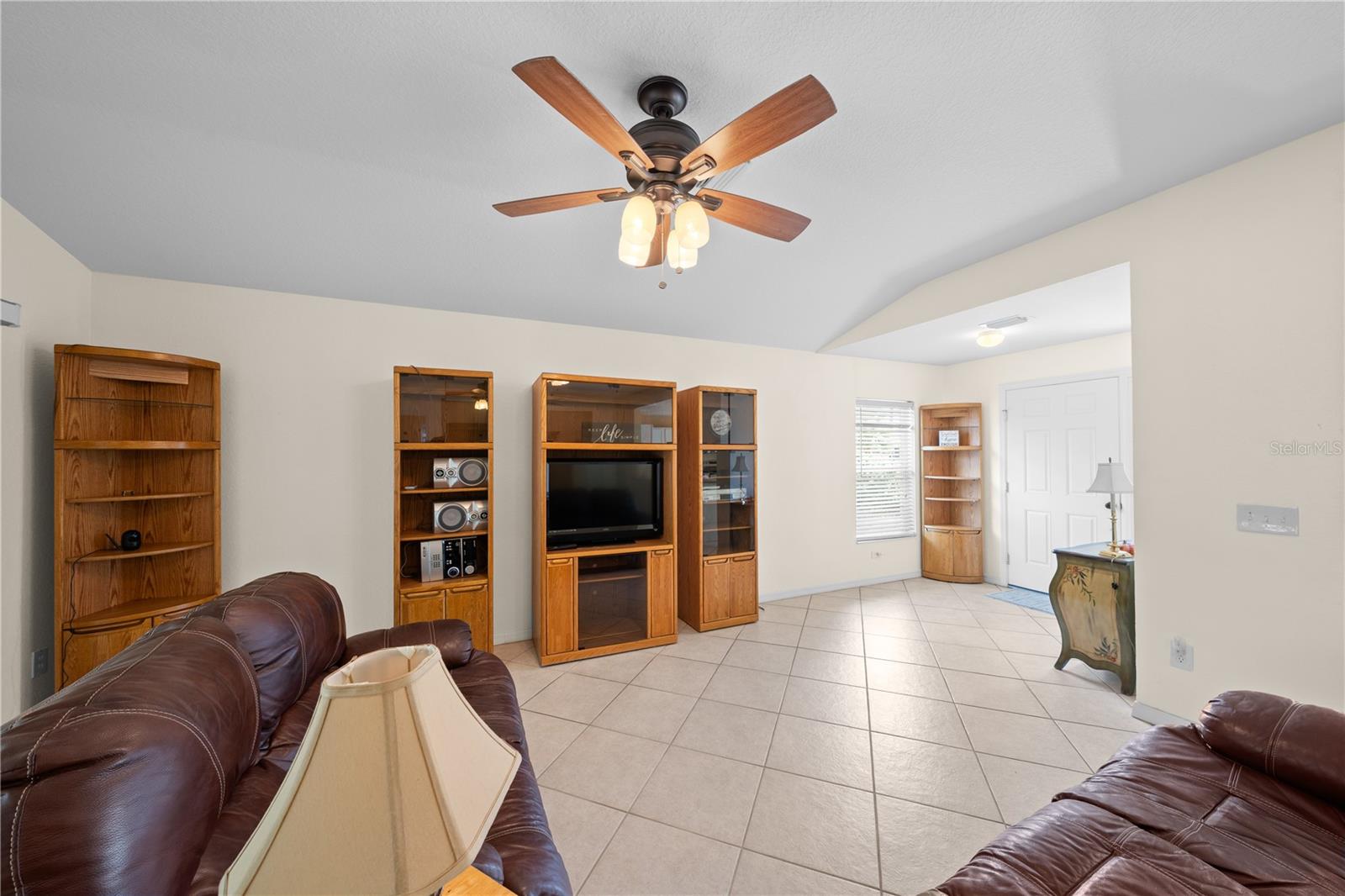 Image 17 of 48 For 9175 118th Loop