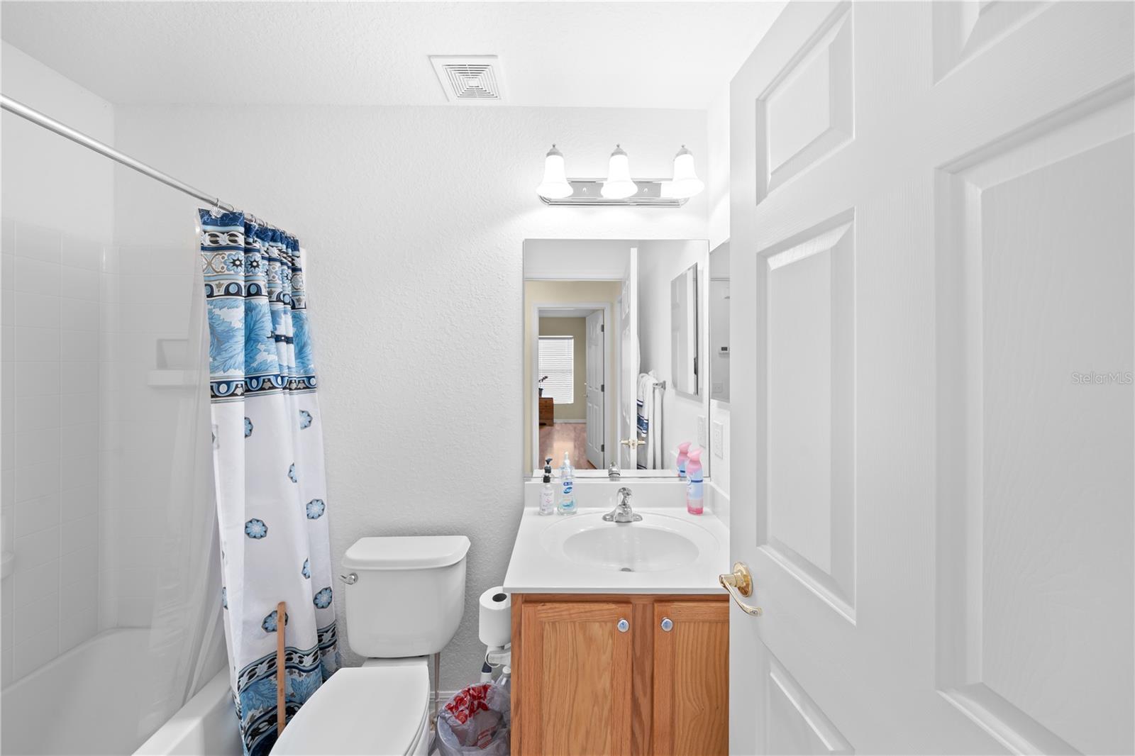 Image 21 of 48 For 9175 118th Loop