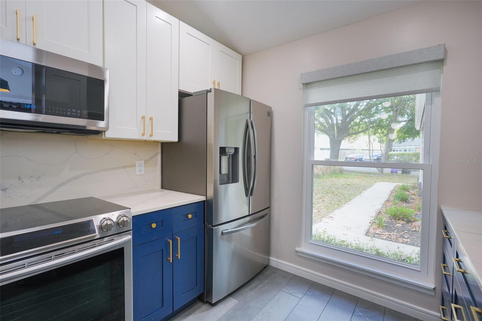 Image 16 of 59 For 5328 Alcom Drive