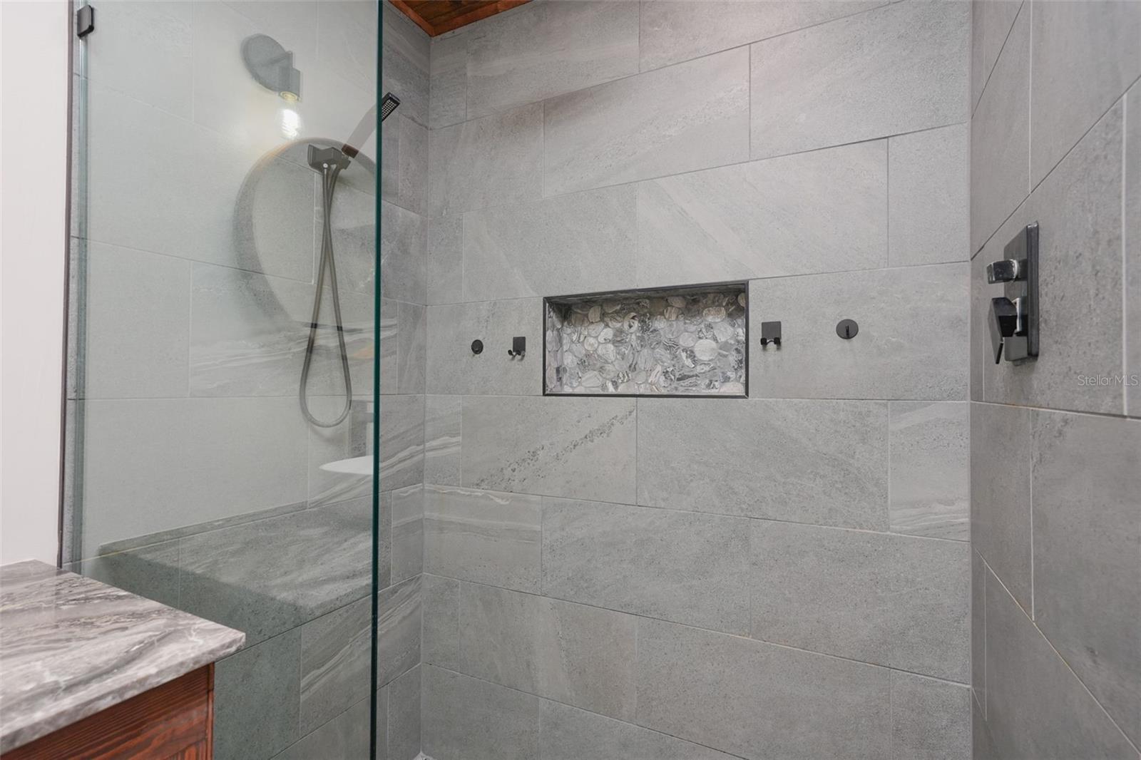 Image 44 of 59 For 5328 Alcom Drive