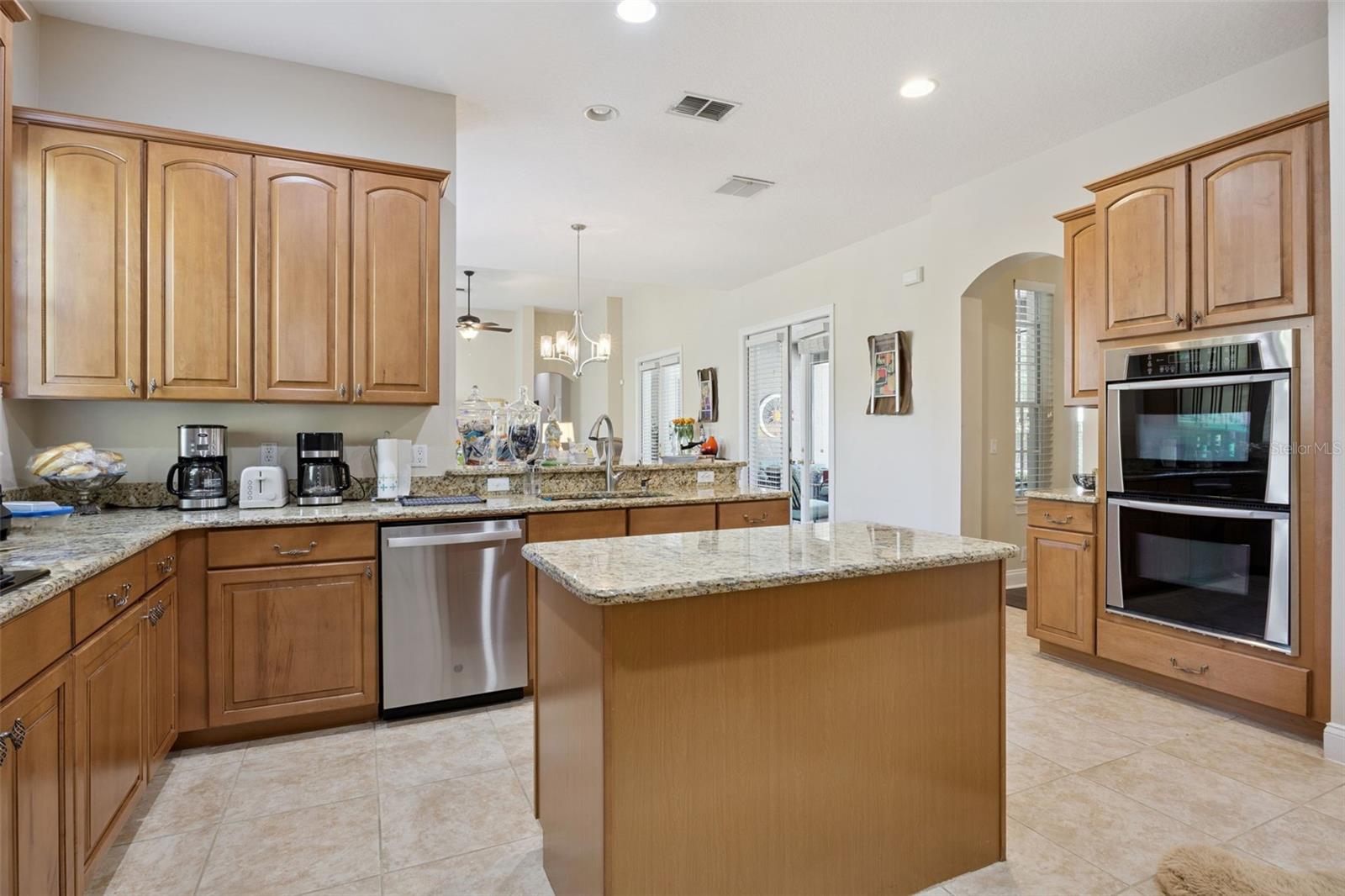 Image 14 of 35 For 11917 Camden Park Drive