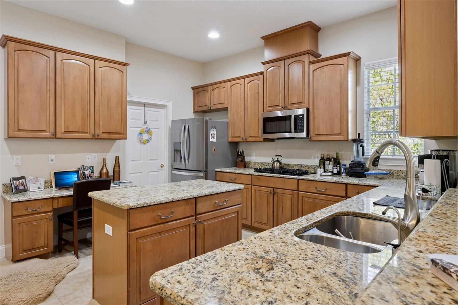 Image 17 of 35 For 11917 Camden Park Drive