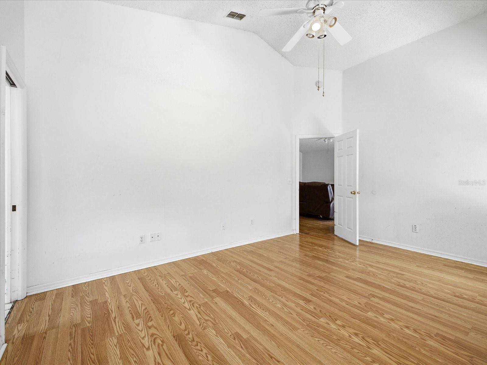 Image 22 of 45 For 1218 Whitewood Way