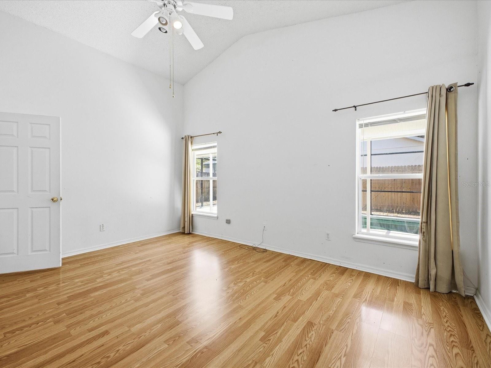 Image 23 of 45 For 1218 Whitewood Way