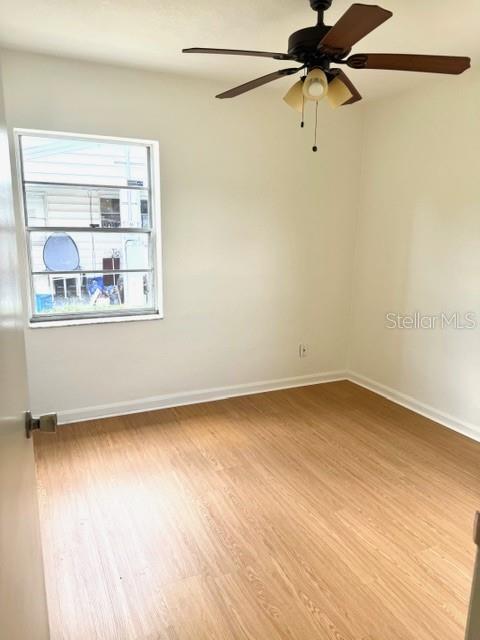 Image 10 of 13 For 1607 Crestwood Drive