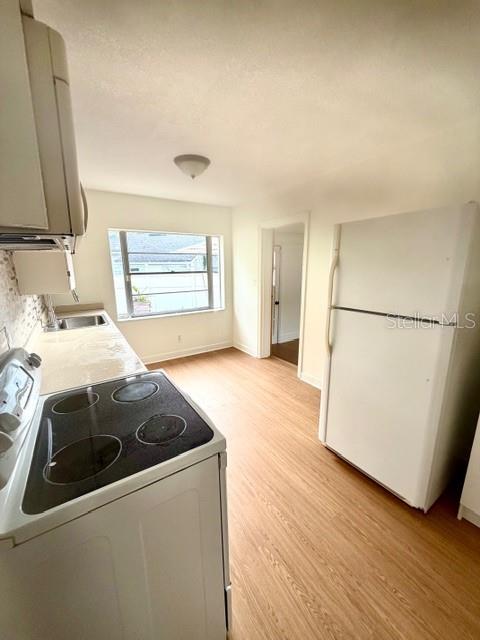 Image 6 of 13 For 1607 Crestwood Drive