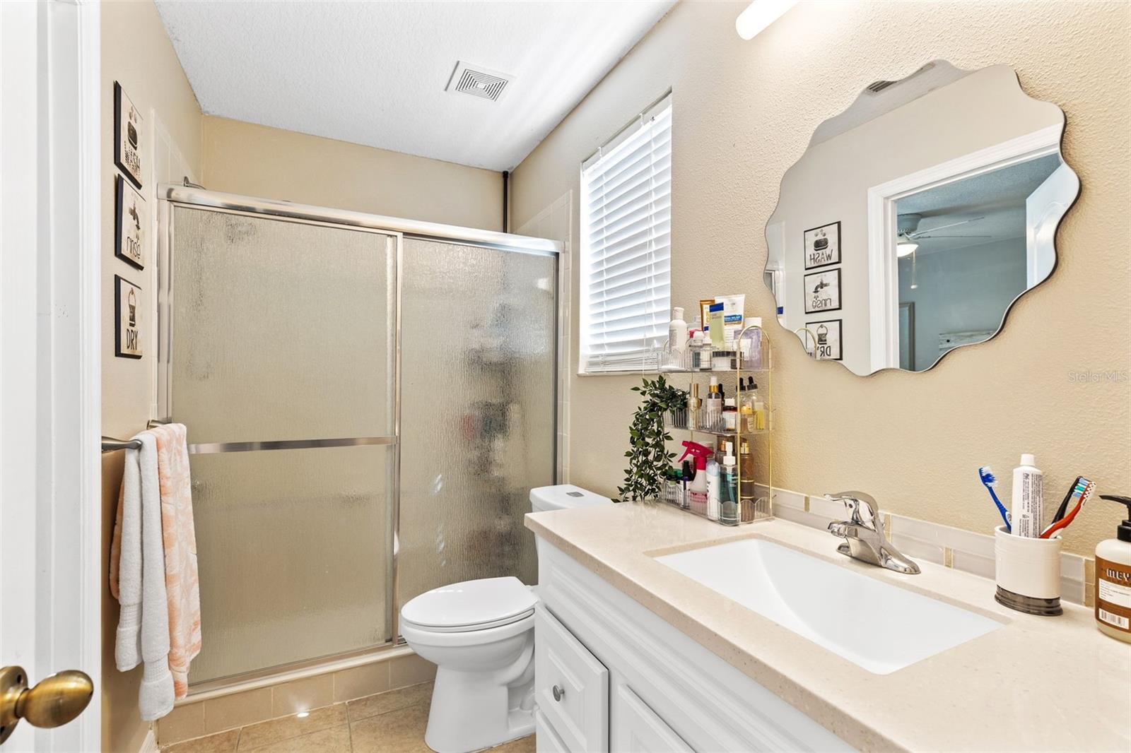 Image 17 of 39 For 529 Cortona Drive