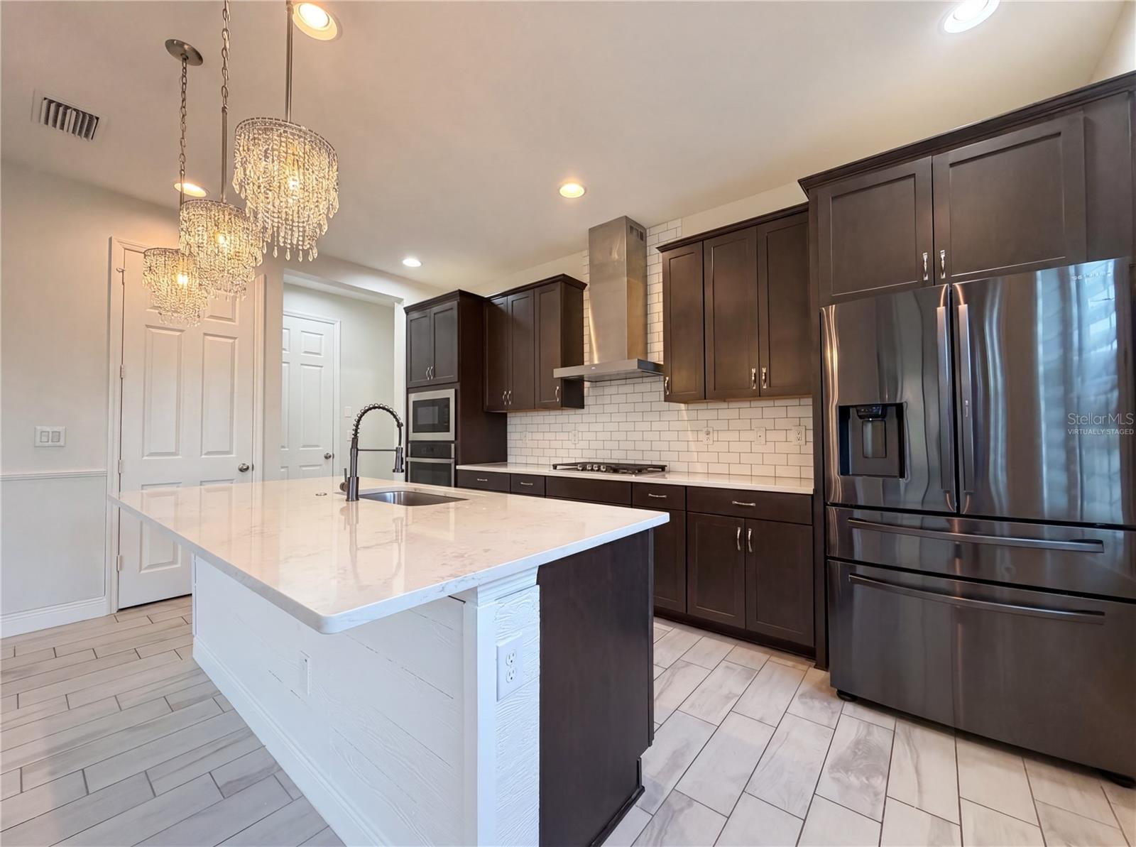 Image 2 of 32 For 12643 Horseshoe Bend Drive