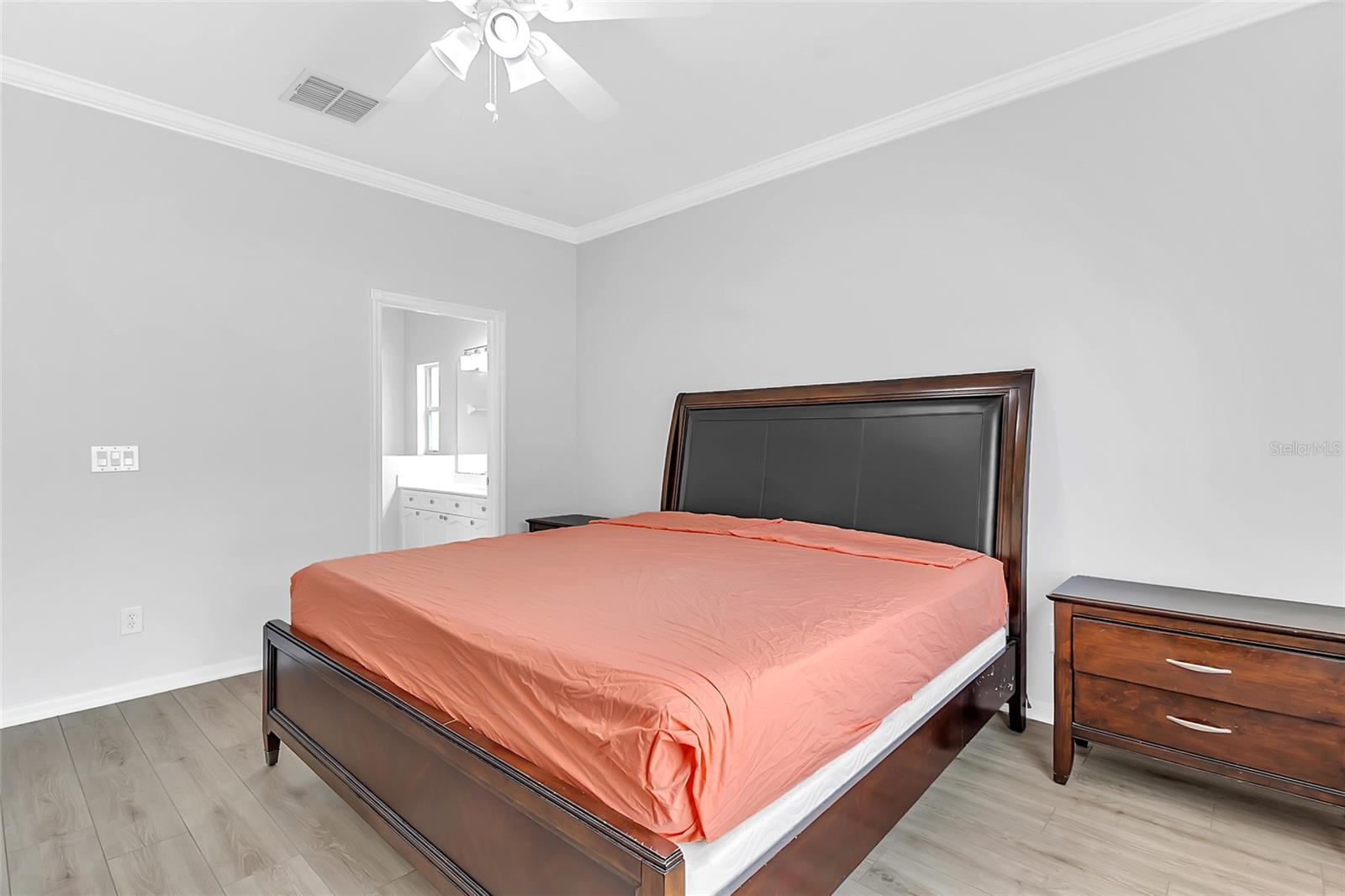 Image 18 of 34 For 1905 Magical Lane