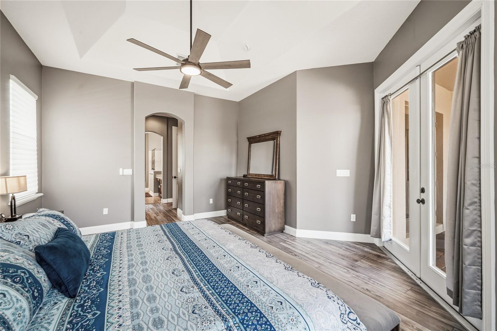 Image 16 of 55 For 6502 Everingham Lane