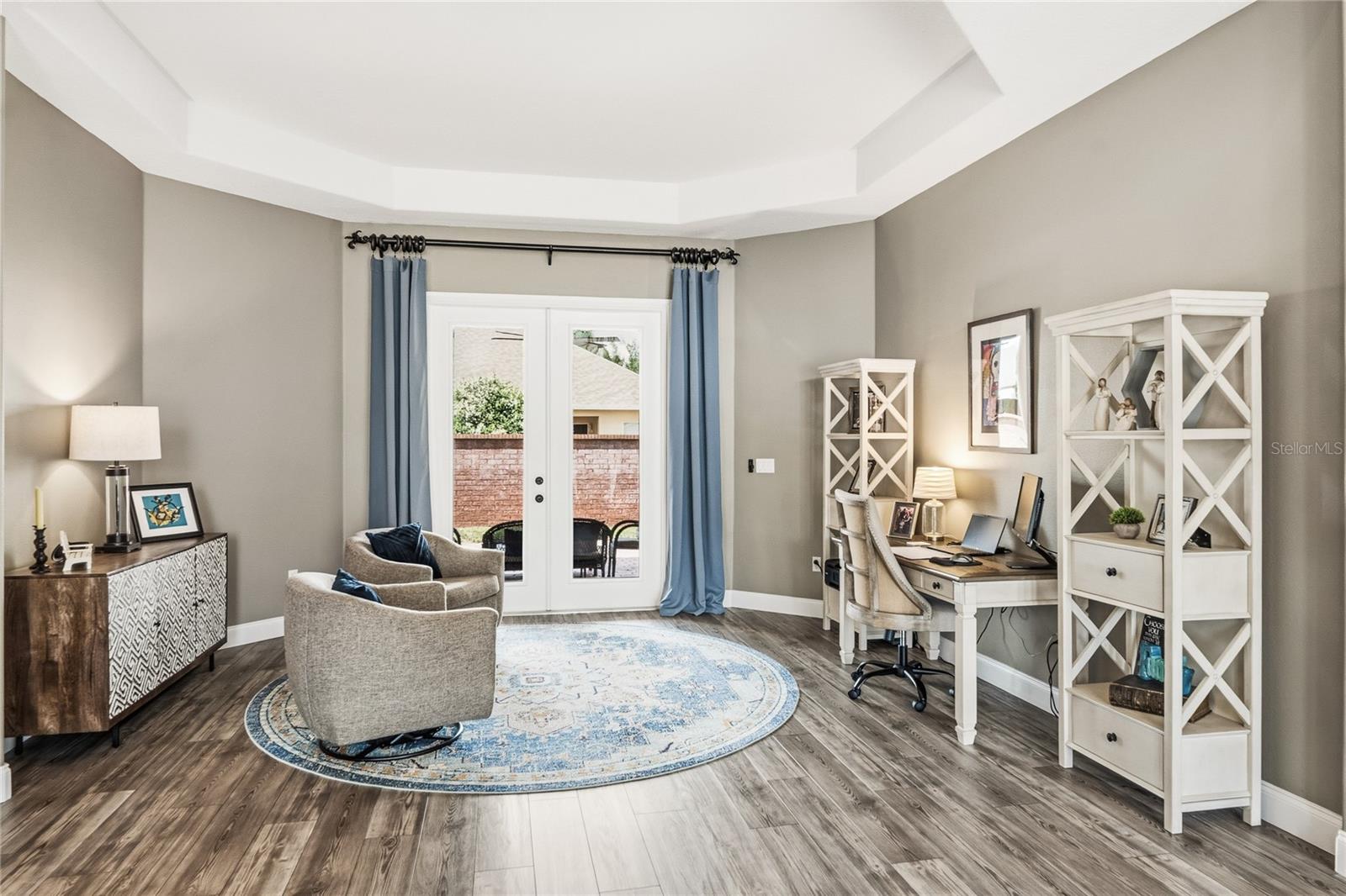 Image 17 of 55 For 6502 Everingham Lane