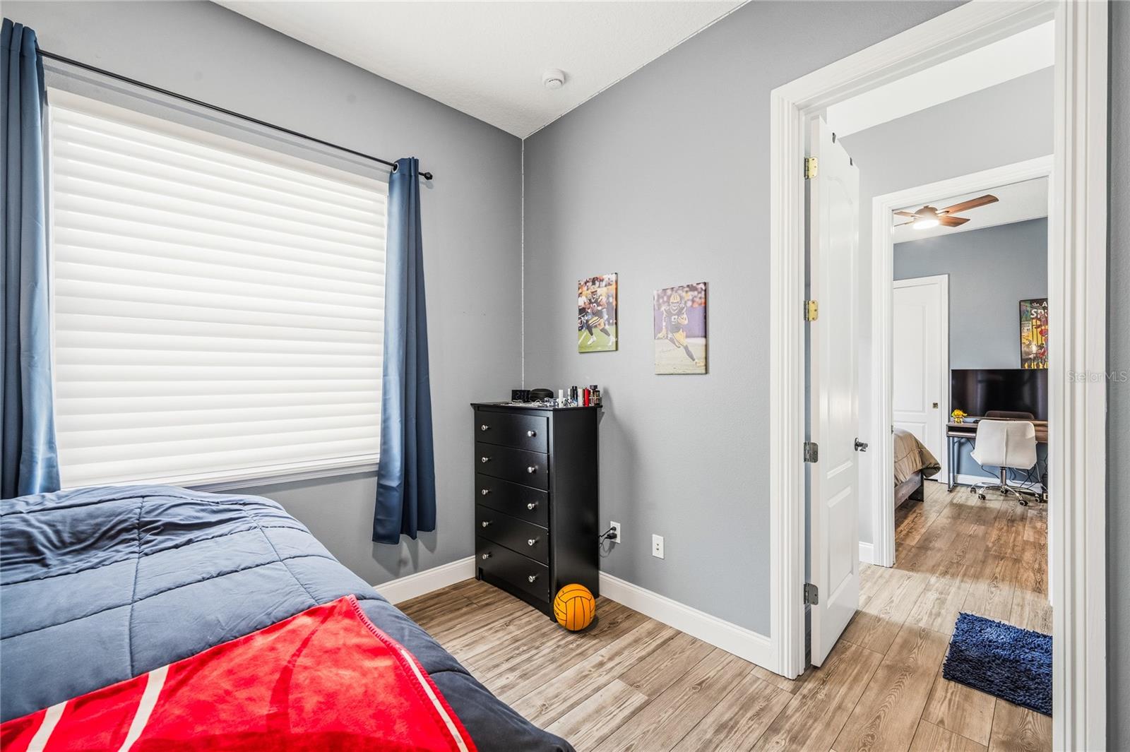Image 26 of 55 For 6502 Everingham Lane
