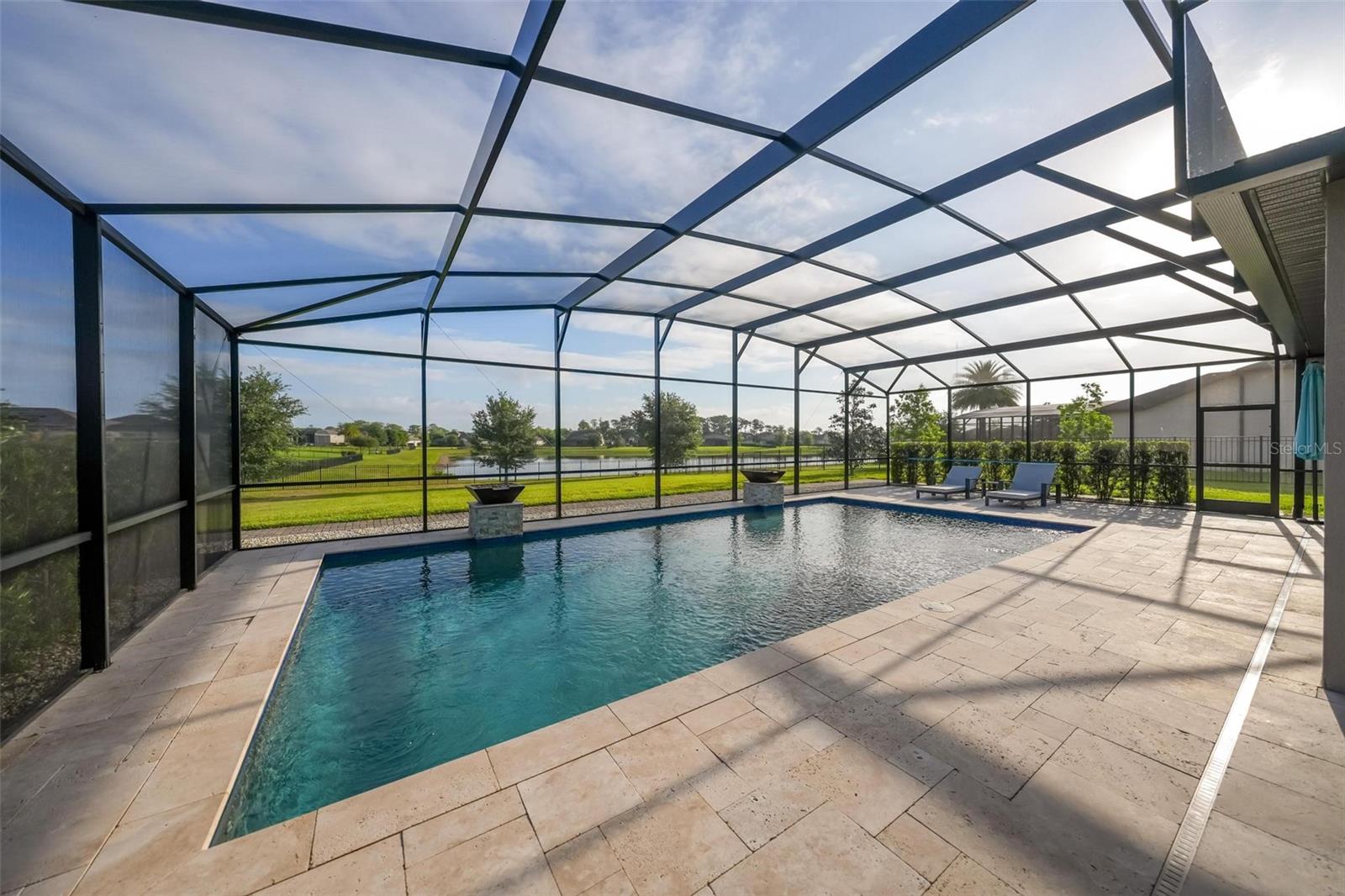 Image 12 of 81 For 17507 Lagoda Lane