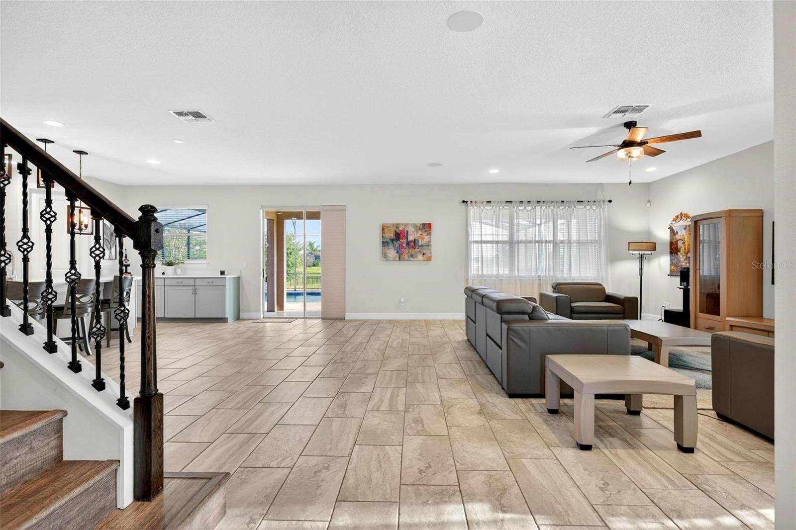 Image 19 of 81 For 17507 Lagoda Lane