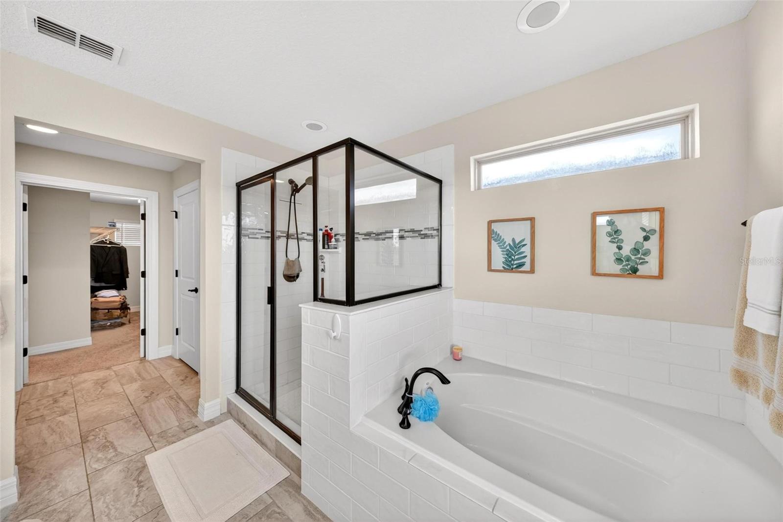 Image 47 of 81 For 17507 Lagoda Lane