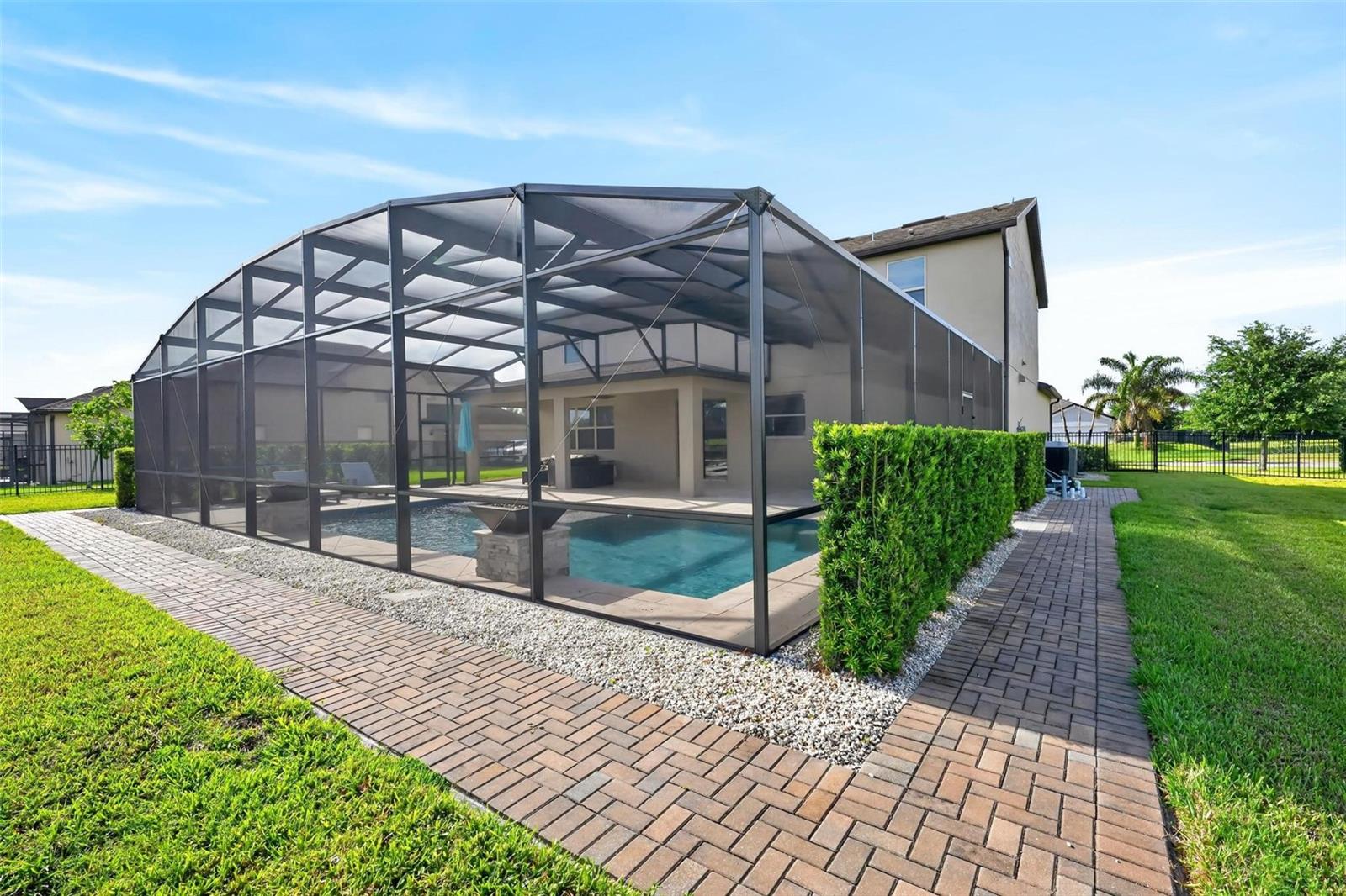 Image 73 of 81 For 17507 Lagoda Lane