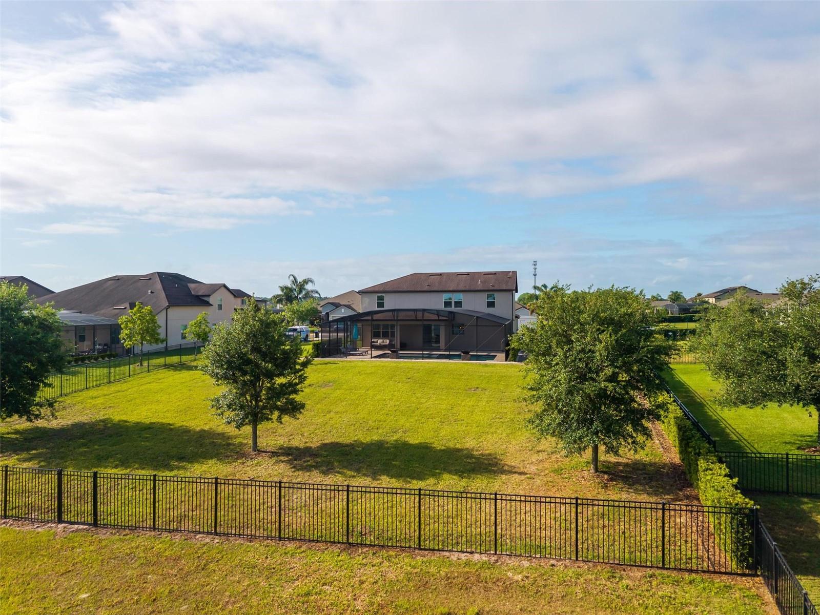 Image 76 of 81 For 17507 Lagoda Lane