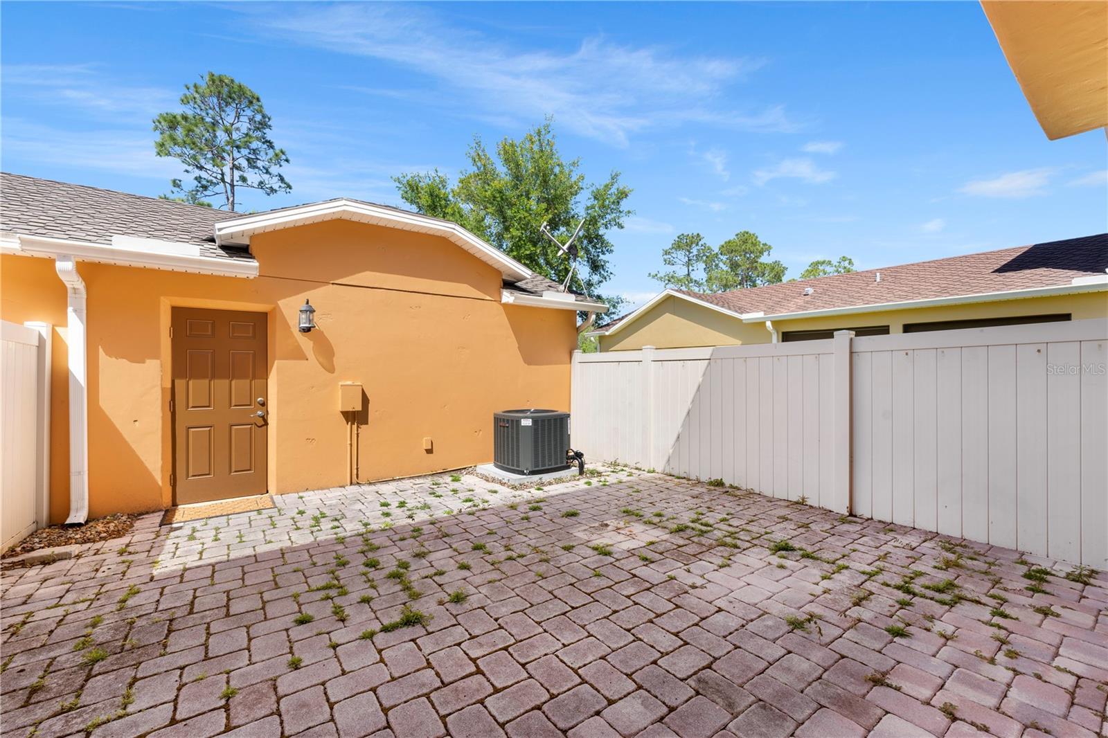 Image 18 of 26 For 6108 Saint Julian Drive