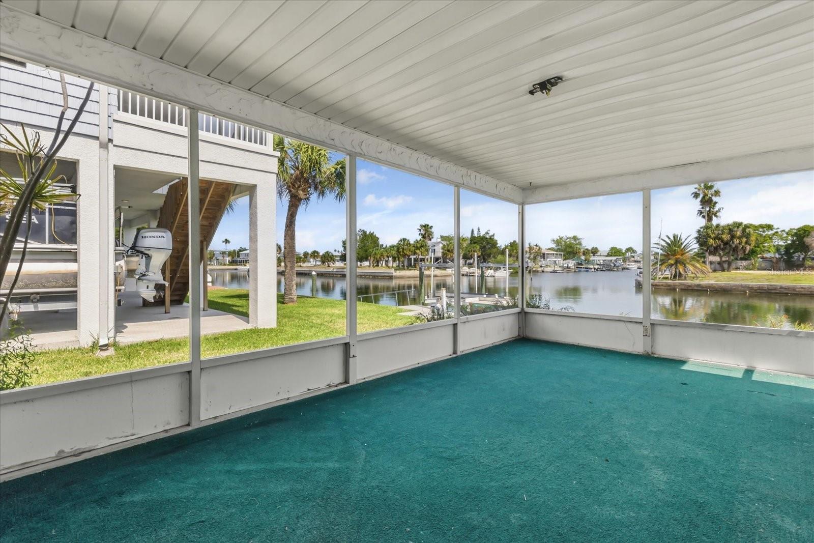 Image 22 of 31 For 3435 Gulf Coast Drive