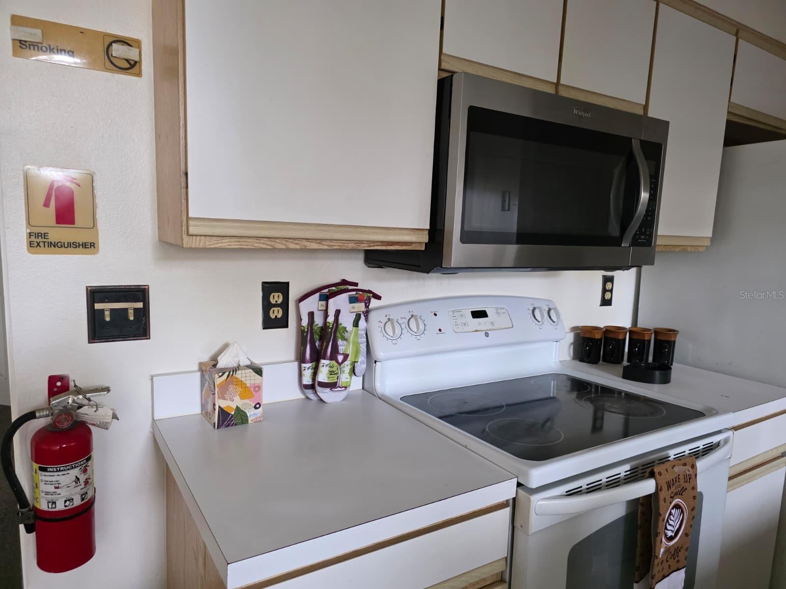 Image 3 of 13 For 2456 Sweetwater Club Circle 20