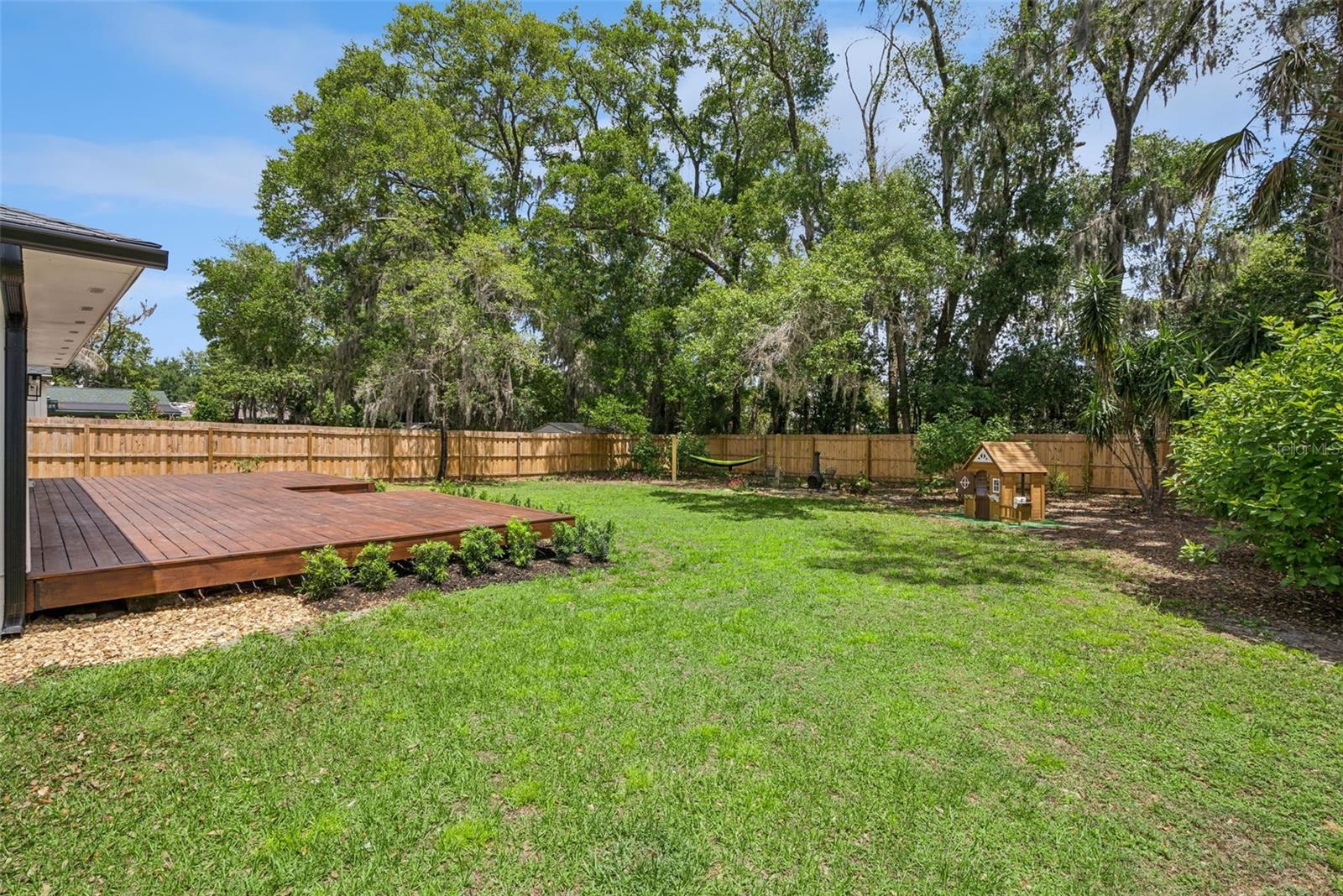 Image 26 of 29 For 636 Hillcrest Avenue