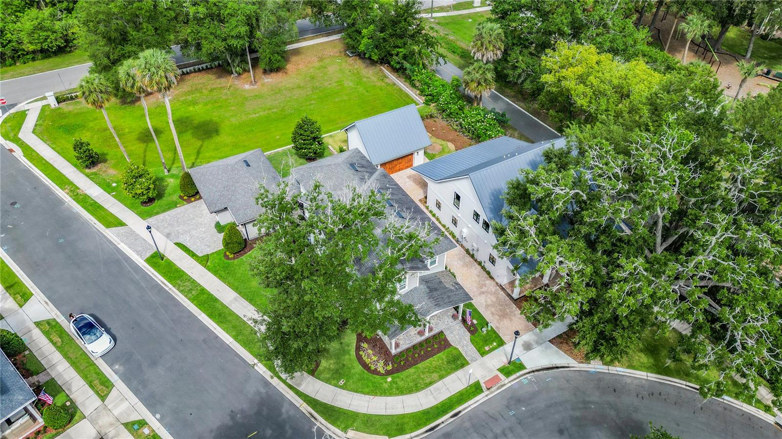 Image 41 of 43 For 705 Garden West Terrace