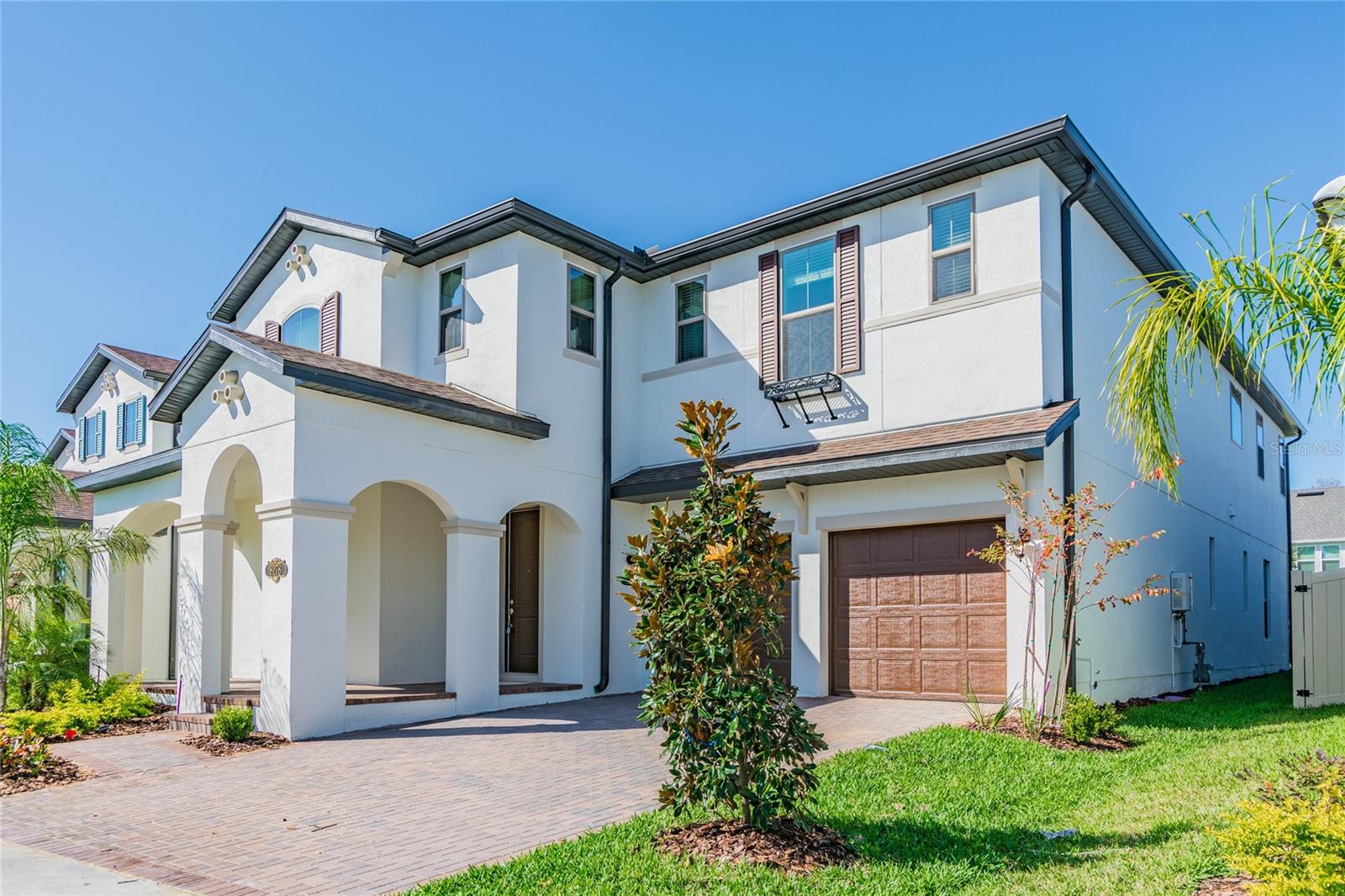 Image 2 of 90 For 8278 Procida Isle Lane