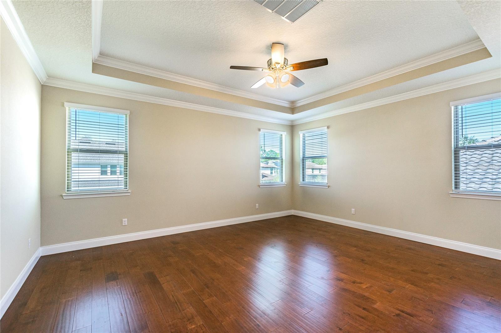 Image 51 of 90 For 8278 Procida Isle Lane