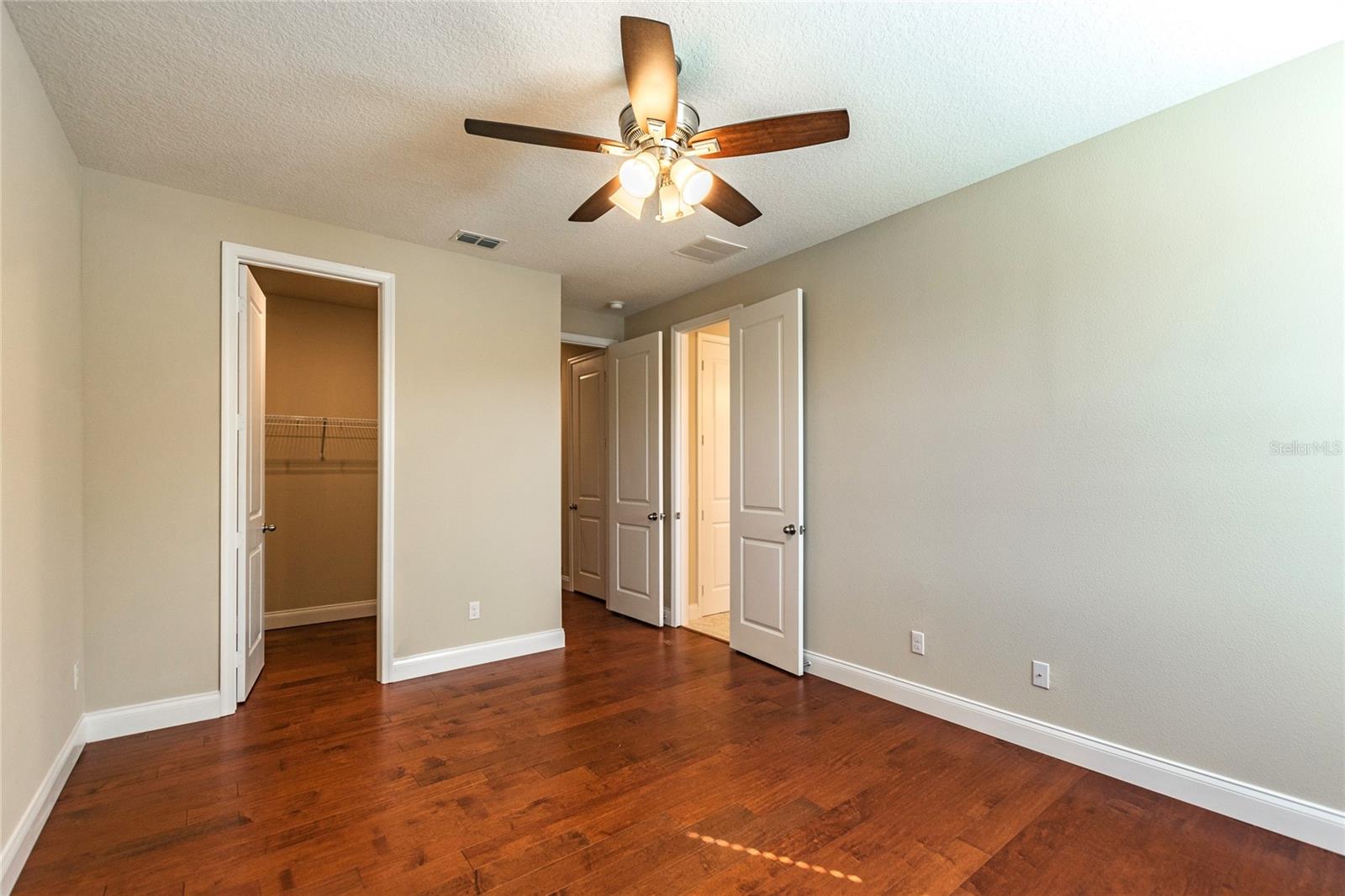 Image 60 of 90 For 8278 Procida Isle Lane