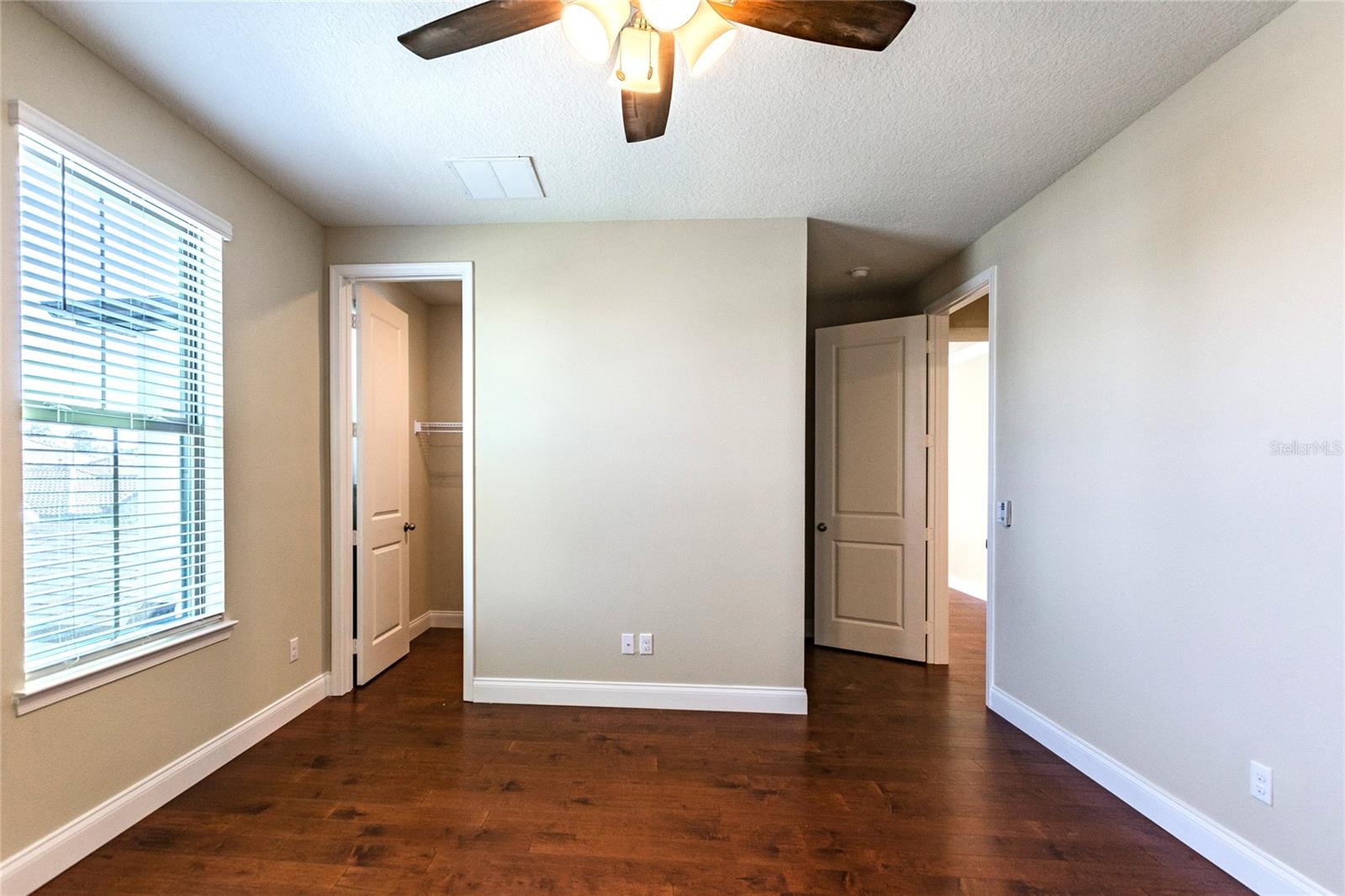 Image 78 of 90 For 8278 Procida Isle Lane