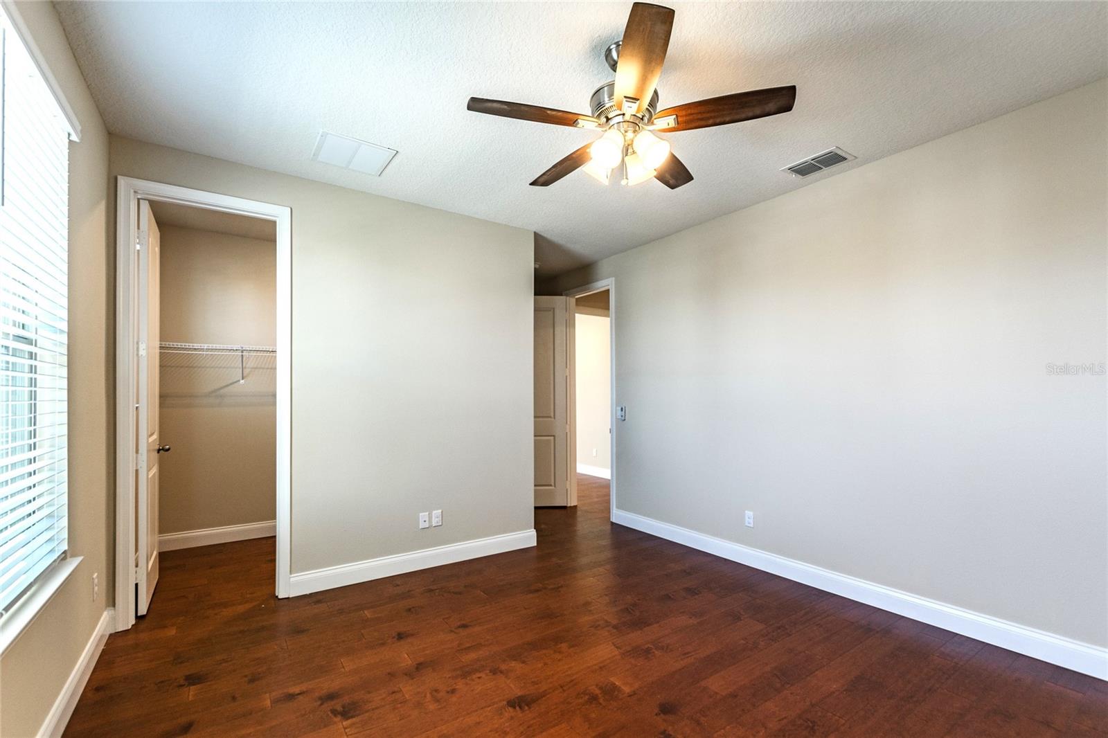 Image 79 of 90 For 8278 Procida Isle Lane