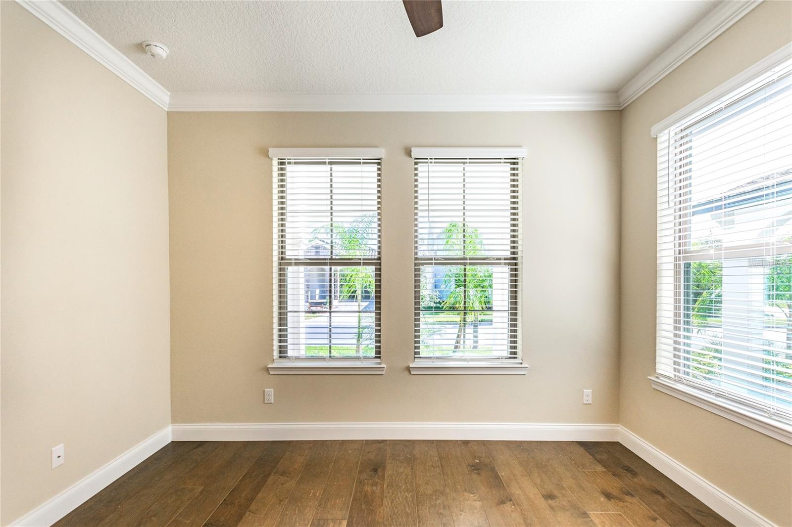 Image 9 of 90 For 8278 Procida Isle Lane