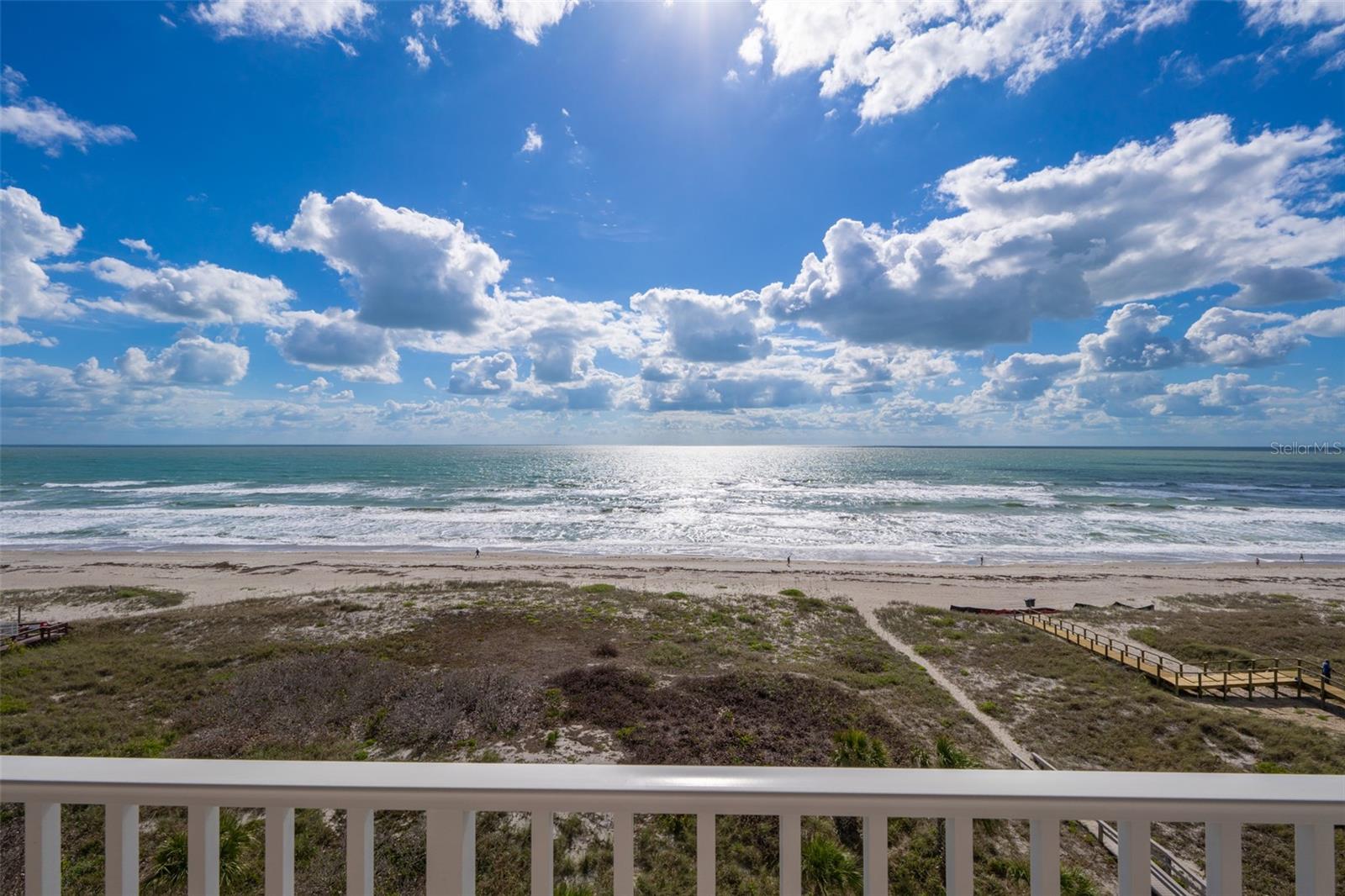 Listing photo id 20 for 3740 Ocean Beach Boulevard 805