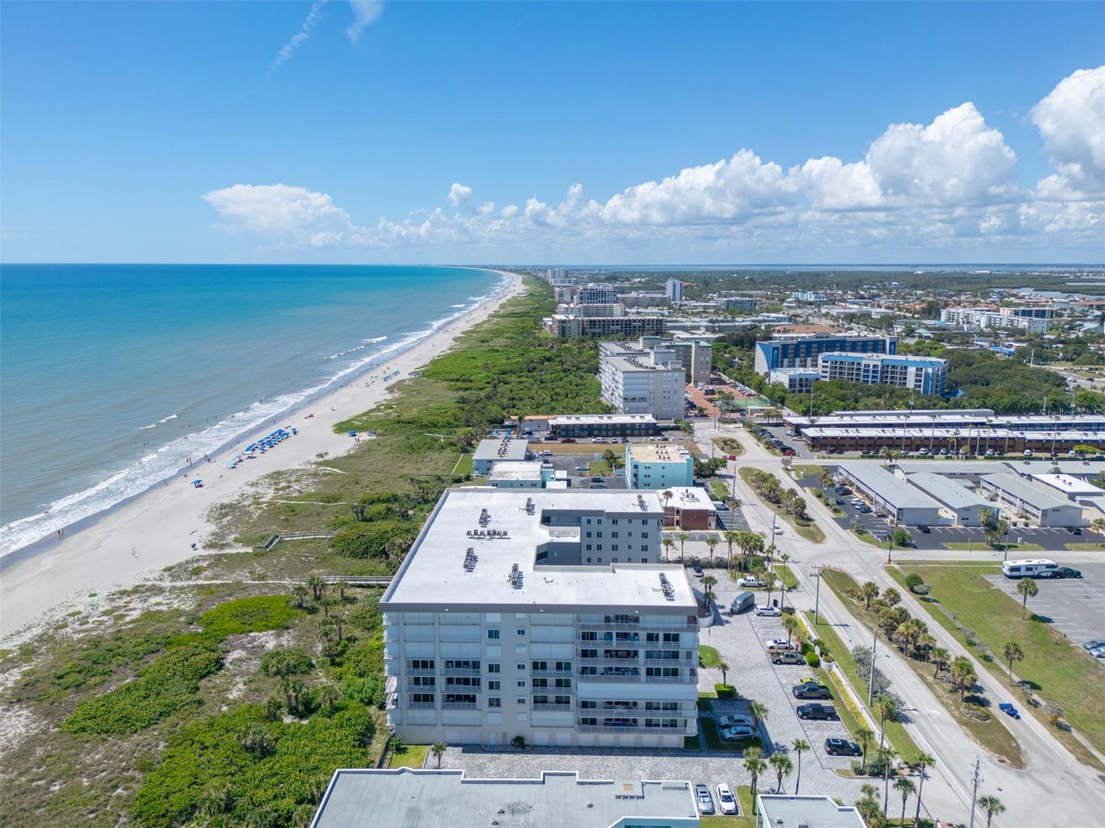 Listing photo id 51 for 3740 Ocean Beach Boulevard 805