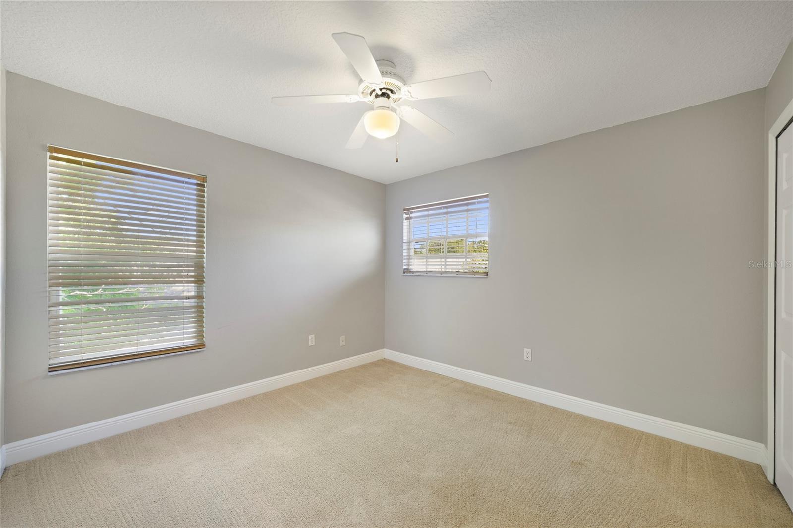 Image 19 of 25 For 168 Imperial Oak Court
