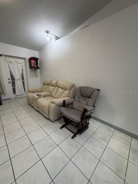 Image 11 of 36 For 9943 Burl Way