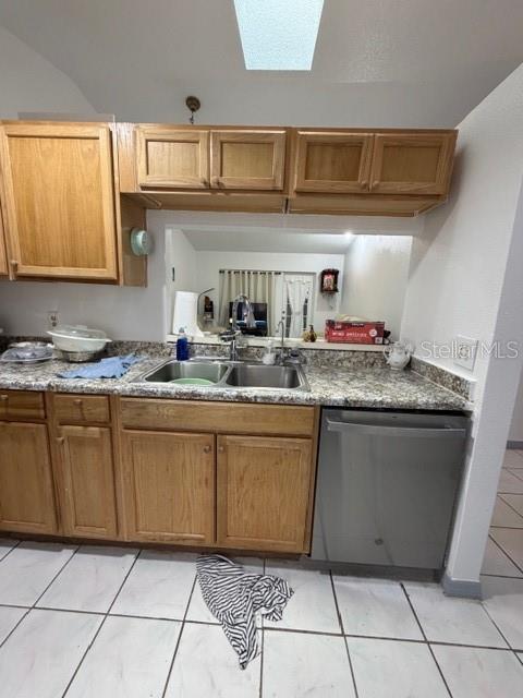 Image 12 of 36 For 9943 Burl Way