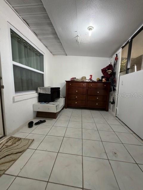 Image 31 of 36 For 9943 Burl Way