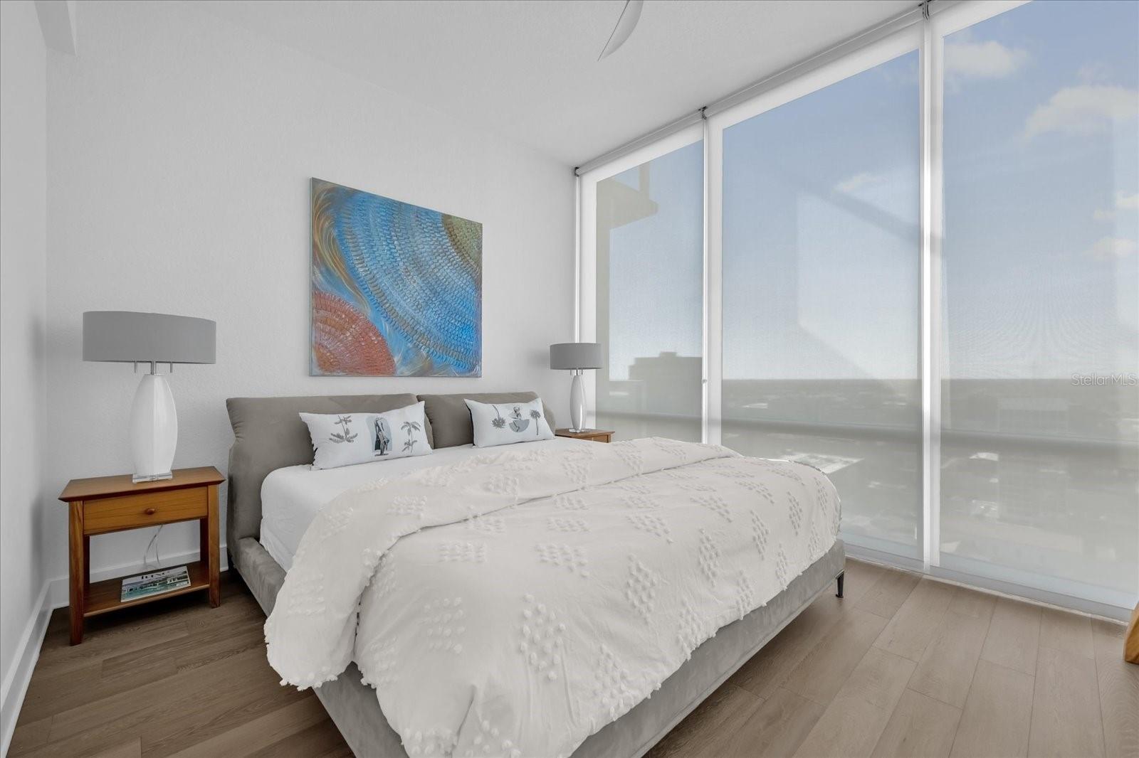 Image 12 of 30 For 150 Robinson Street 23b-7