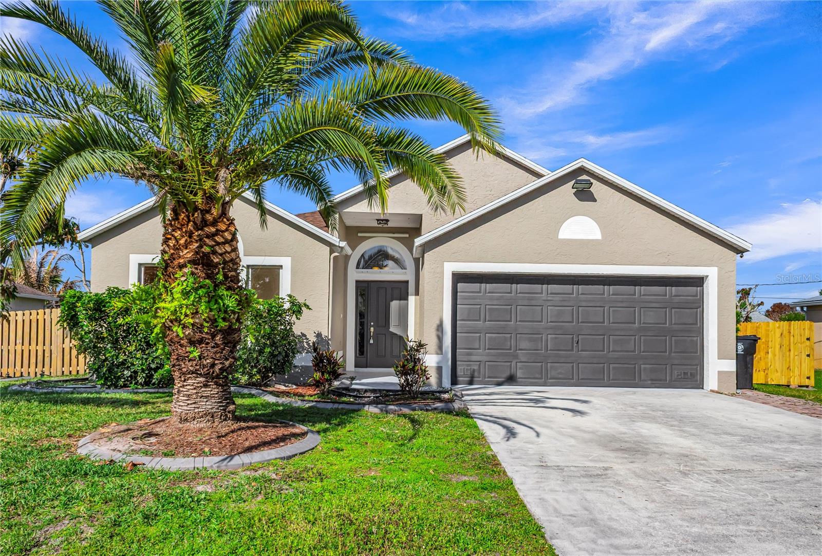Image 3 of 43 For 2050 Libra Lane
