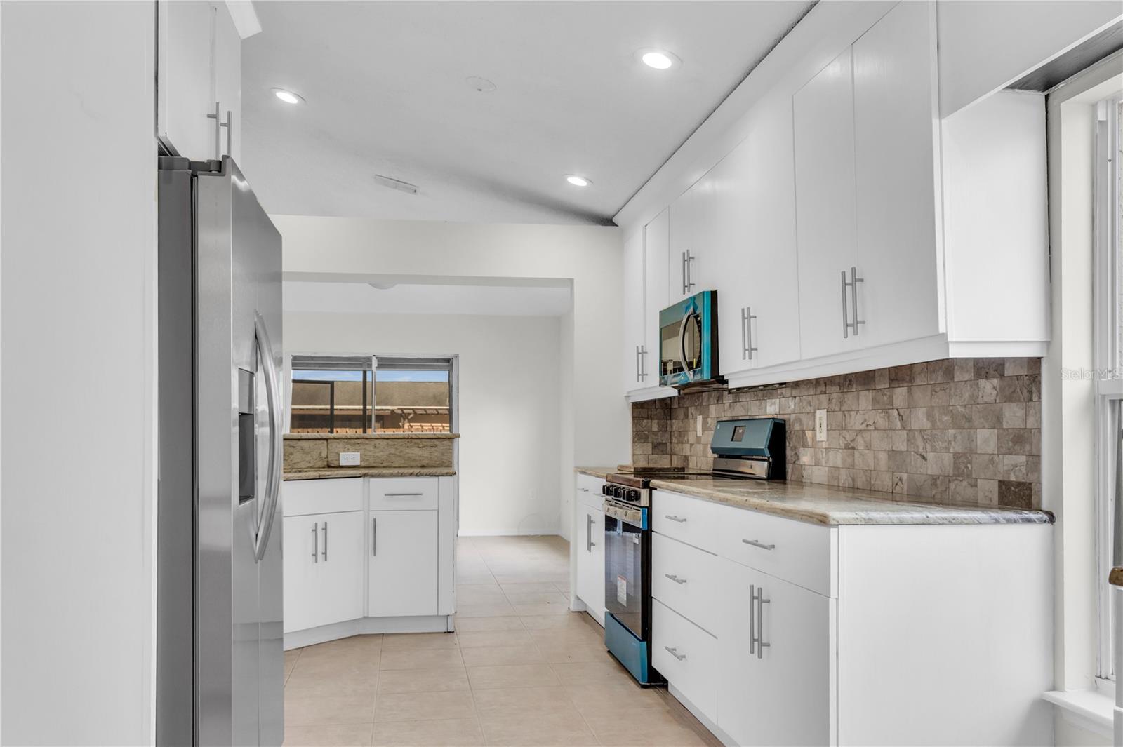 Image 30 of 43 For 2050 Libra Lane