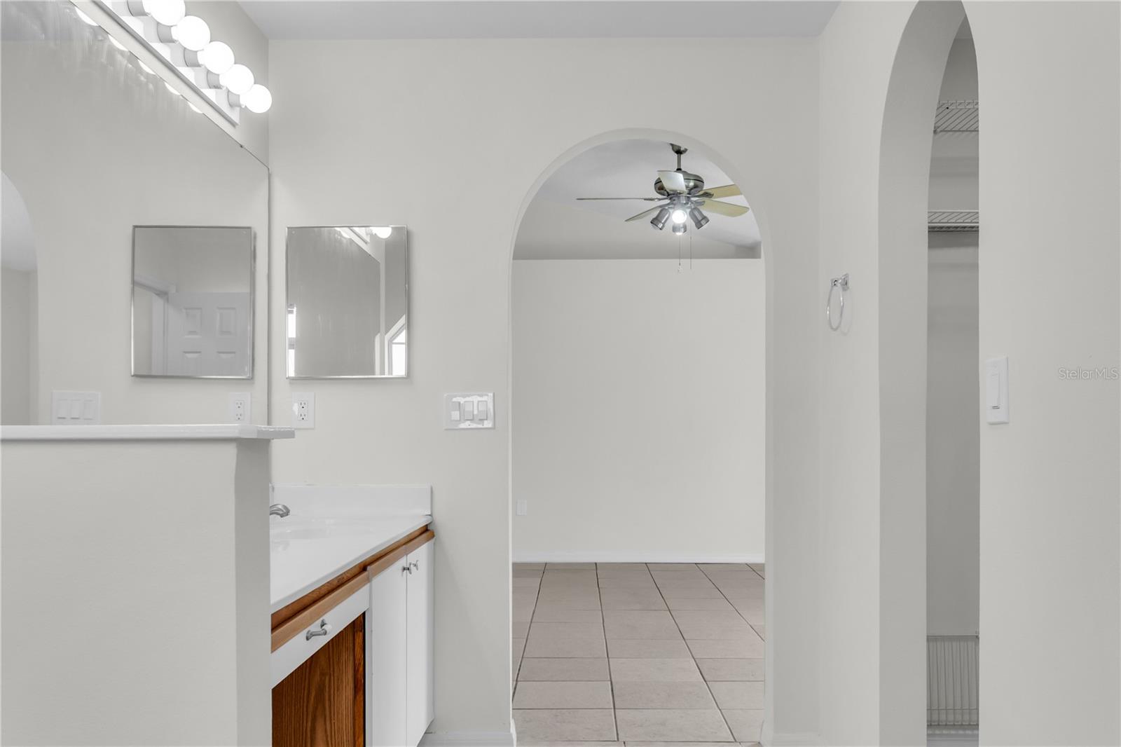Image 40 of 43 For 2050 Libra Lane