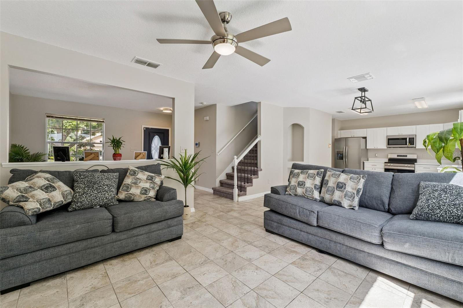 Image 11 of 80 For 14814 Huntley Drive